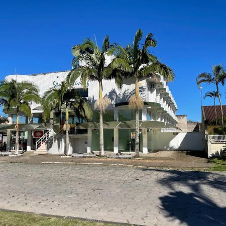 Pousada Ceu Azul Aparthotel Guaratuba Luaran gambar
